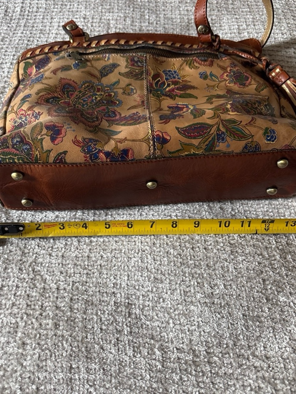 Patricia Nash Floral Printed Shoulder Bag in Tan, Gold and Brown - Picture 5 of 9